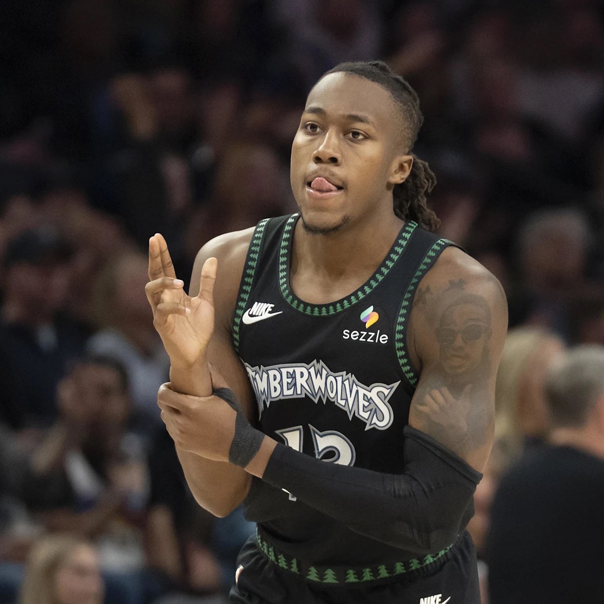 Ayo Dosunmu on receiving MVP chants in Game 4:

“I felt like I was in 2K.”

(via <a href="/adukeMN/">Andrew Dukowitz</a>)