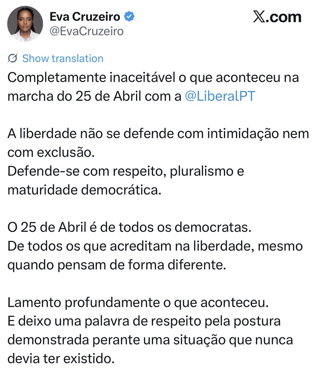 Pior que uma deputada de esquerda, é uma deputada hipócrita de esquerda.
