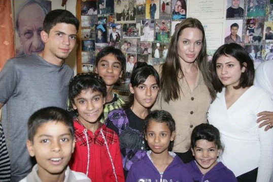 Toastiewiththe's tweet image. #AngelinaJolie 
angie's rainbow
Syria &amp;amp; Jordan October 2009
#UNHCR mission