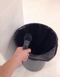 Keanu Reeves tweet media