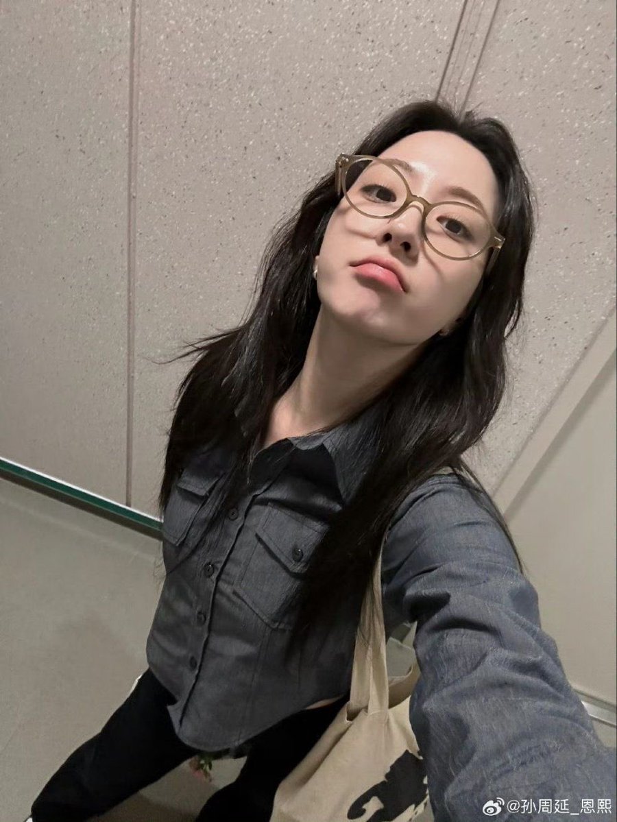 lexi semi ia | #ALD1is8 tweet media