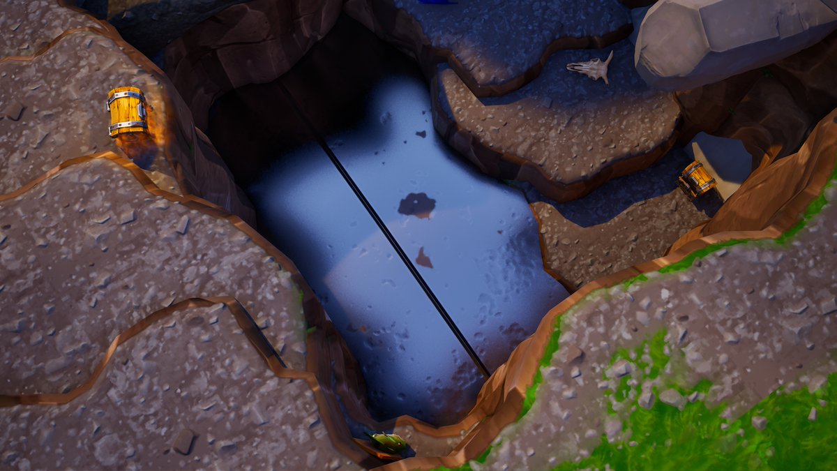 FortTracker tweet media
