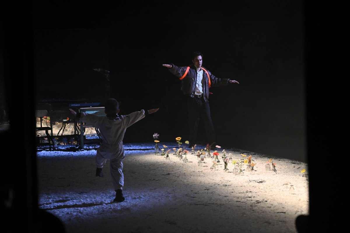 MrsnClingen's tweet image. "Just finished The Little Prince—a gentle reminder that what’s essential is invisible to the eye. No rush, just quiet magic. Who’s read this timeless gem  #BookLovers #TimelessReads"