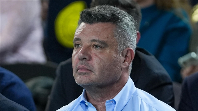SportsCubuklu's tweet photo. 🚨SON DAKİKA l

👀 "Sadettin Saran'ın seçime gideceği kesinleşti ancak aday olup olmama konusunda henüz karar vermedi!"

(📺TRT Spor) https://t.co/JZ6Bvo1U0y