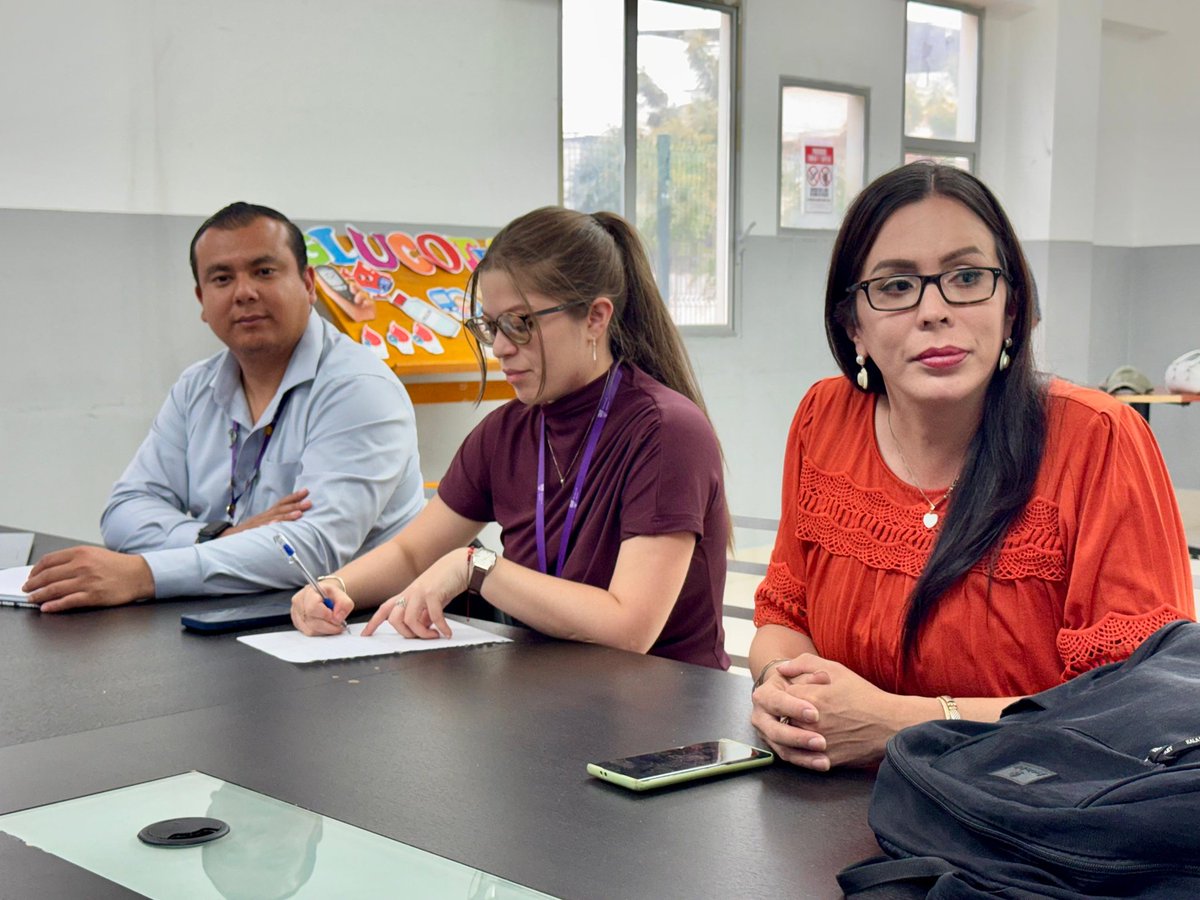 Fortalecemos el trabajo articulado 🤝
Desde el CCPD Durán mantuvimos una reunión con la Subsecretaría del Ministerio de Gobierno para avanzar en políticas públicas que garanticen los derechos de los grupos de atención prioritaria.

#Durán #ProtecciónDeDerechos #TrabajoArticulado