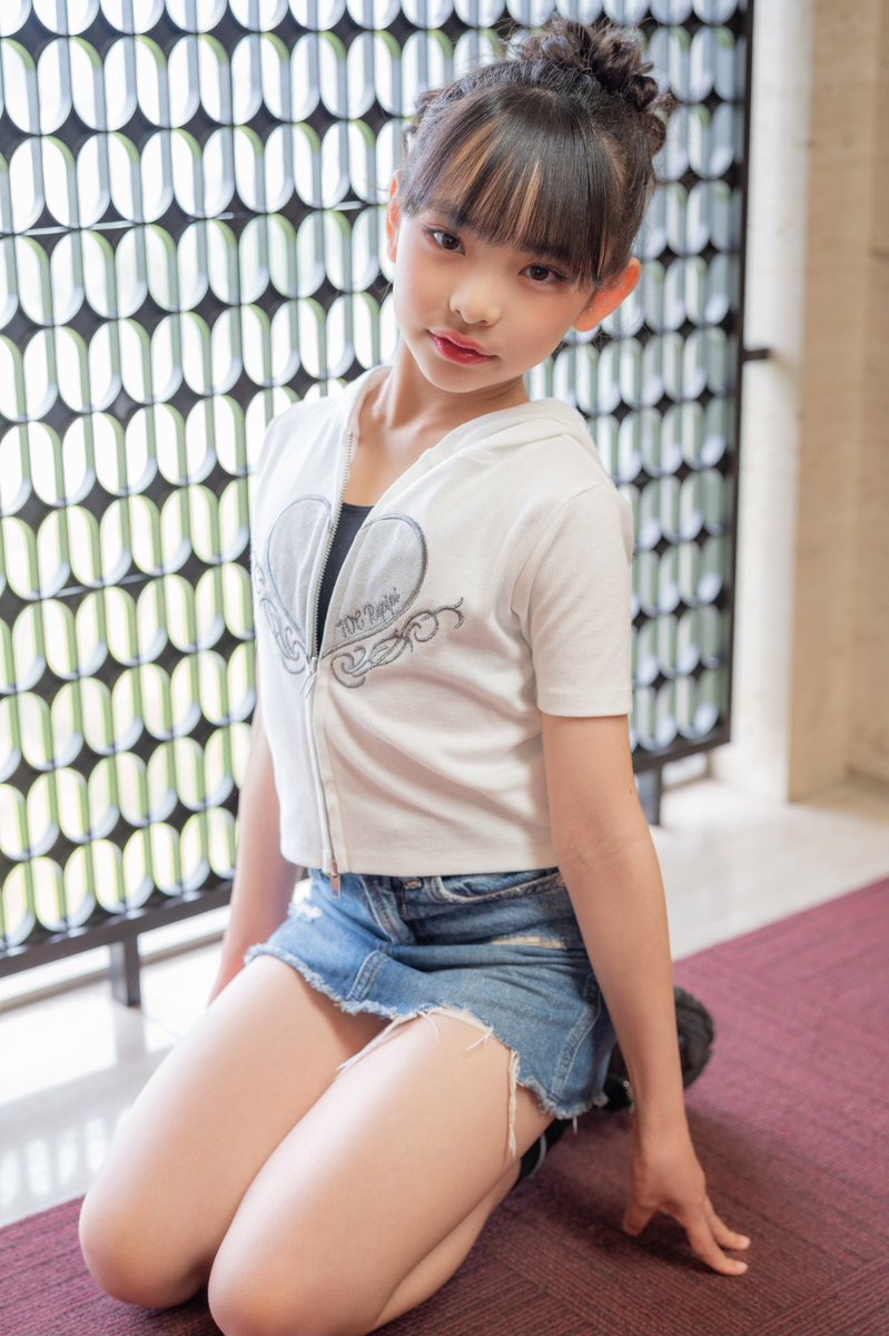 OnlyChansJP's tweet image. #fashion #heels #tween #schoolgirl #js3 #js #jc