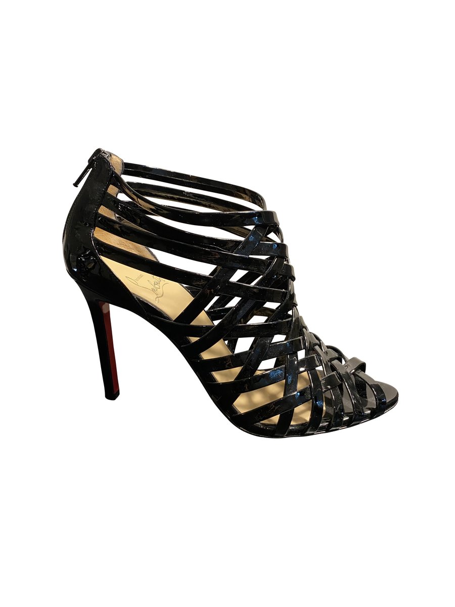 serajulmustafa's tweet photo. 🖌️ Want your photos to stand out? ordinary to extraordinary! Expert background removal, clipping path, and flawless edits .  I add natural shadows and professional text overlays. Message me!
https://t.co/ISsKBnqrhb
#Amazon #depop #eBay #etsy #AddShadow #BackgroundRemove https://t.co/Ro6IuEHmgq
