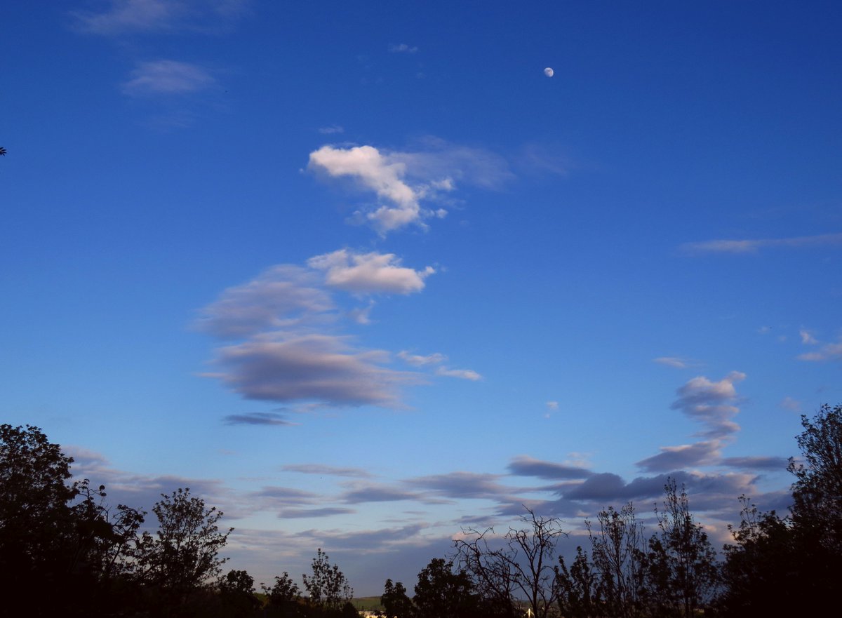 angegarrod's tweet image. 85.4% Waxing Gibbous moon 27/4/26

#moonwatch #wonders #astronomy #moonhour @MoonHourSocial