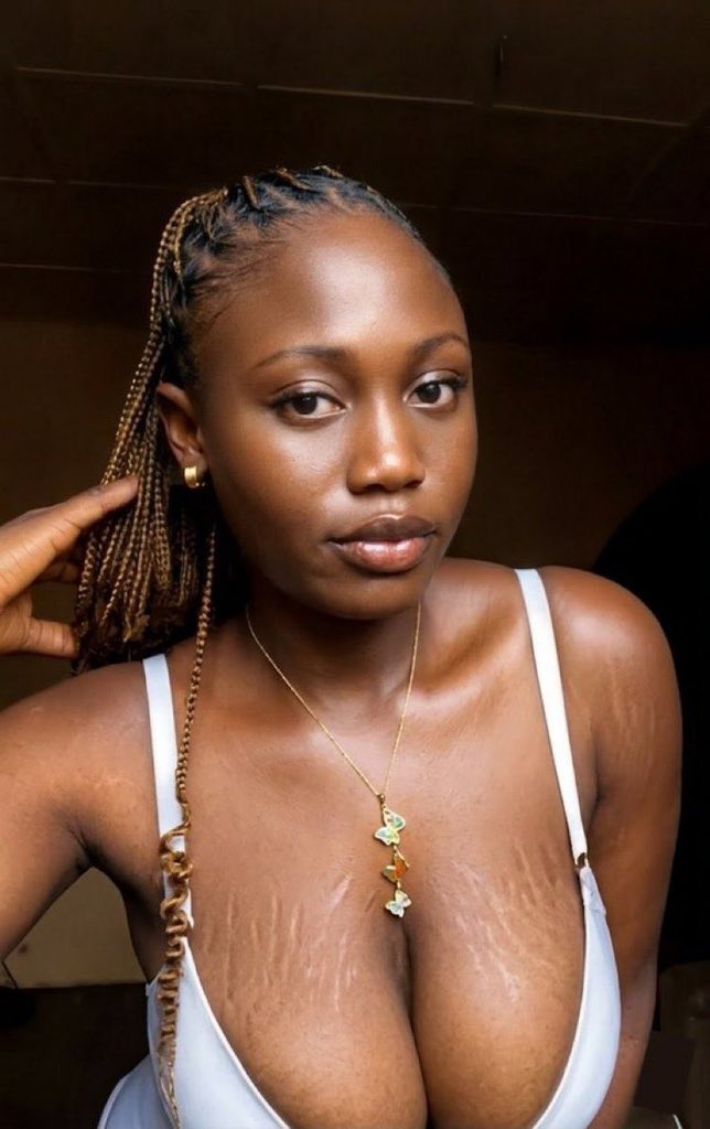 Chris🥀 tweet media