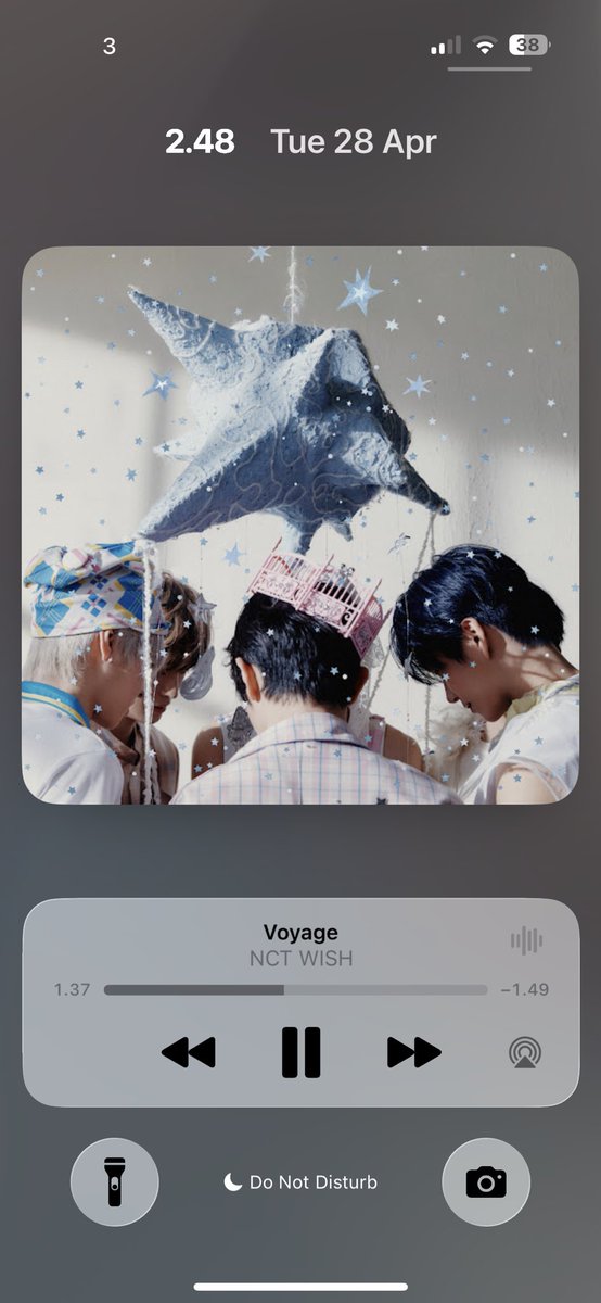 lostinthea's tweet photo. ini lagu si anjir bgt jujur di jam 2.49 ini https://t.co/m2QqKPlzPf