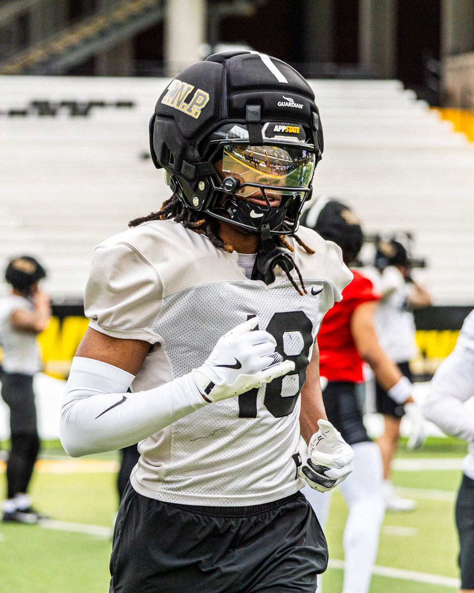 Syncere Berry tweet media