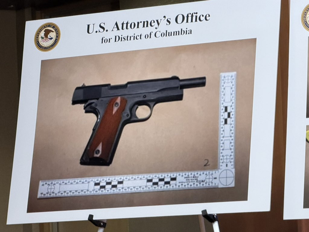 Vermonster 🇺🇸 tweet media