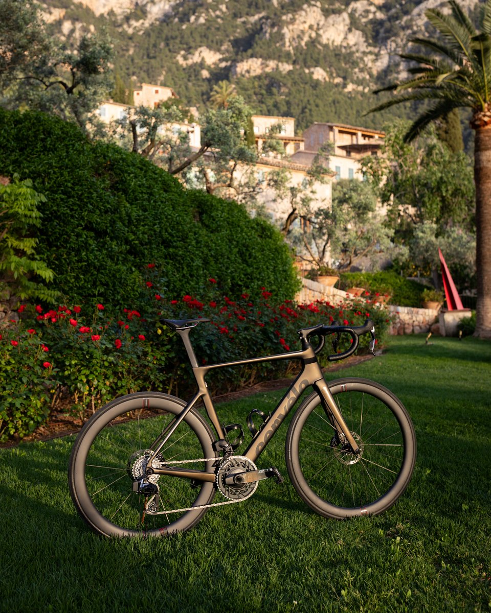 cervelo's tweet image. Post-ride post-up. 
Soloist in Mallorca, Spain 🇪🇸 

🤝: Bikecamp Mallorca