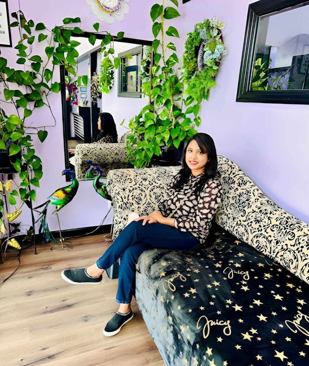 ShamimParlorNC's tweet image. Show your #hair some love at Shamim #Beauty Parlor. From classic #trim to trendy #BluntCuts &amp;amp; #LayeredCuts, we deliver perfect #haircut styles in #Cary, #NorthCarolina.

#Spa #BeautySalon #HairStyle #Fade #MensHair #LongHair #FadeHairCut #BobHaircut #HairColor #Waxing #Threading