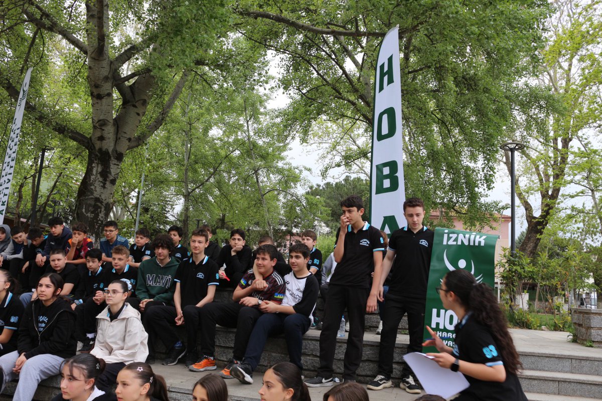 iznikmem16's tweet image. Kılıçaslan Ortaokulu öğrencilerinin katıldığı Matematik Oryantring #HOBA Etkinliğinde, 
#Start Müdürümüz Muhammet ASİL tarafından verildi.
Doğru sonuca en kısa sürede ulaşılmaya çalışılan etkinlikte heyecan dolu anlar yaşandı
#hobabursa #hobaiznik
@GurhanCokgezer
@Muhammet_Asil61