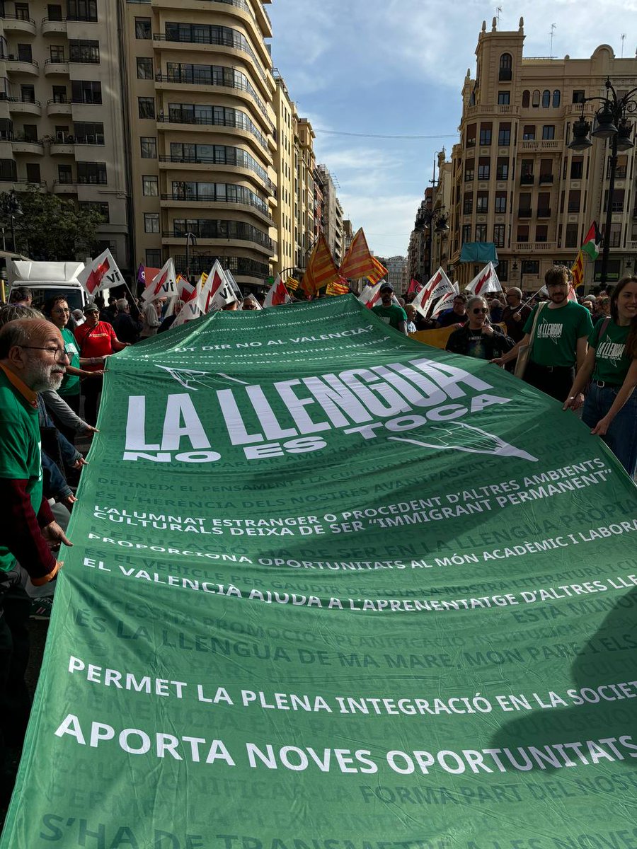 Plataforma per la Llengua - País Valencià tweet media