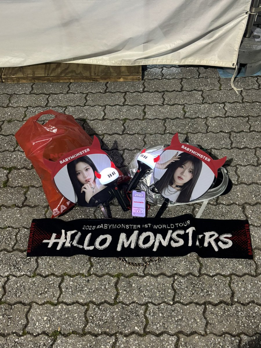 sxhpij's tweet photo. tag

BABYMONSTER  ~*‥♡
　　　　MONSTIEZ__**°~♡

05   /   woman   /   fukuoka

    ❤︎ ahyeon ❤︎

#babymonster #BABYMONSTER好きな人と繋がりたい #monstiez #MONSTIEZ https://t.co/6OItmNJG0r