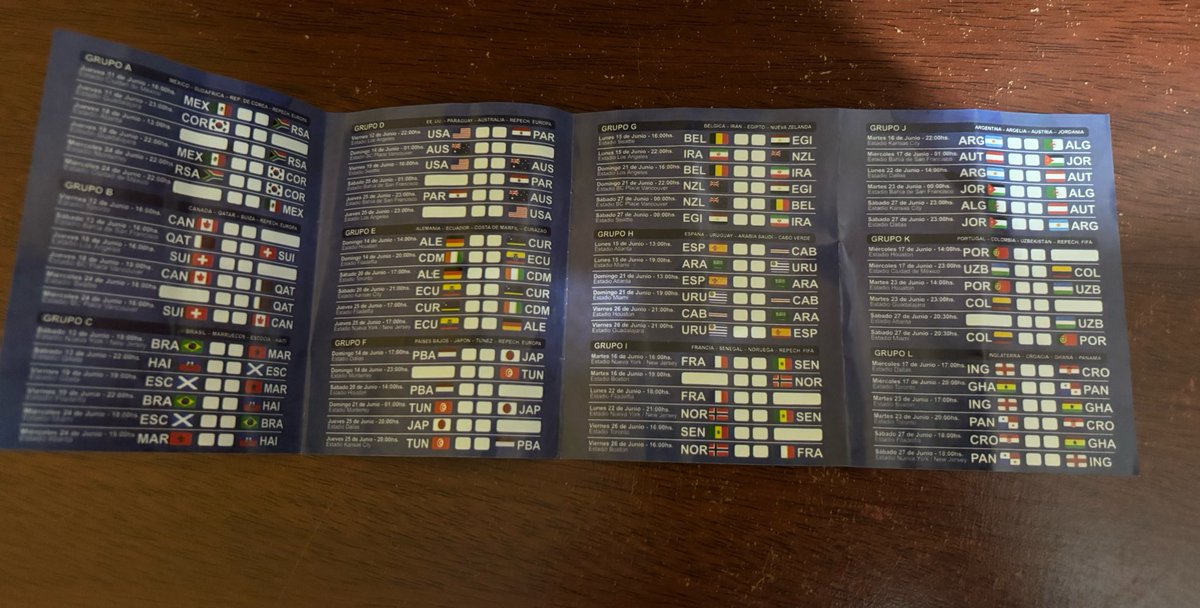 CAPArgento__'s tweet photo. fui a comprar y me dieron el fixture del mundial, oficialmente arrancó la copa del mundo https://t.co/yKQ3zKlYrW