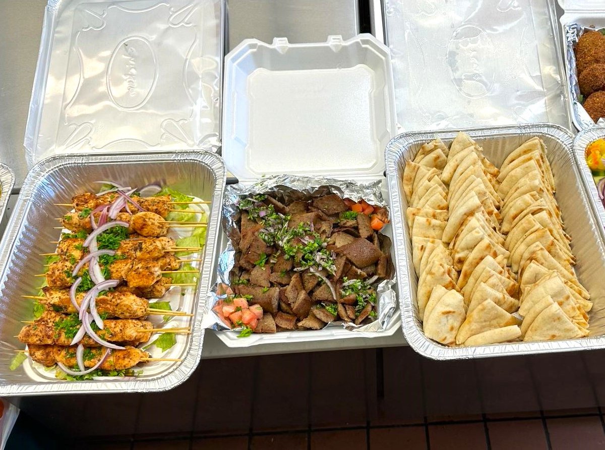 HalalPita's tweet image. Make your next event special with Halal Pita #catering. From #holiday parties to #weddings, enjoy #Mediterranean favorites like #gyros, #Kabobs, fresh #salads, and sweet #baklava.

#MediterraneanFood #Restaurant #HalalRestaurant #HalalFood #Lunch #Dinner #RaleighNC #NorthCarolina