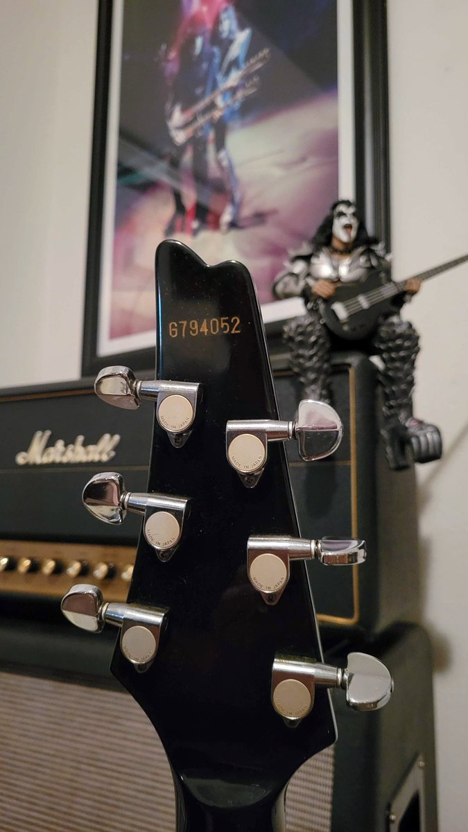 keithjamesharr3's tweet photo. If you know, you know.
Right, Vicky? July 1979, pretty rare.
#KISS #PS10 #PaulStanley ☆☆☆
#Ibanez #Iceman #KISSArmy 🌹 https://t.co/Y1gLxCy8vD