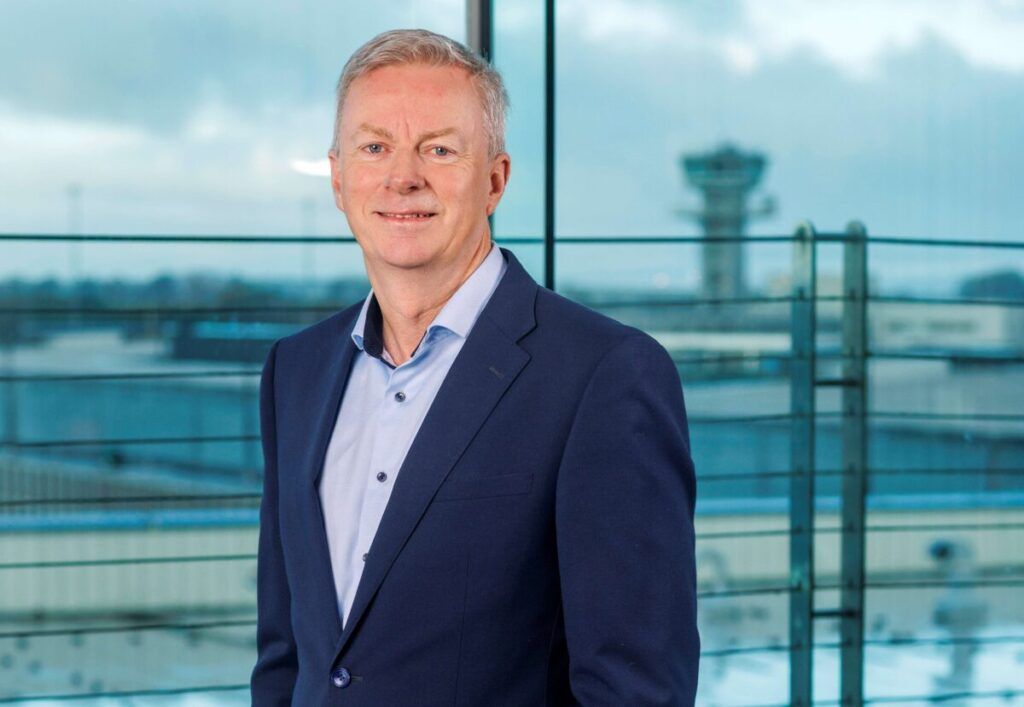 BusinessEyeNI's tweet image. New Chief Executive Officer For Shannon Airport Group 

Ray O’Driscoll has been appointed as Shannon Airport Group’s new Chief Executive Officer, taking up the role with immediate effect.

buff.ly/Q3GPftQ

#BusinessNews #BusinessInsights #NIBusiness
