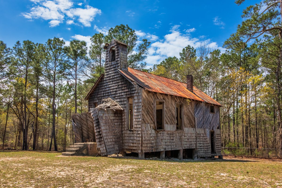 JohnKirkland333's tweet image. Halfway Creek Church located within the Francis Marion National Forest in South Carolina.

johnkirkland.pixels.com

#church #abandonded #southcarolina