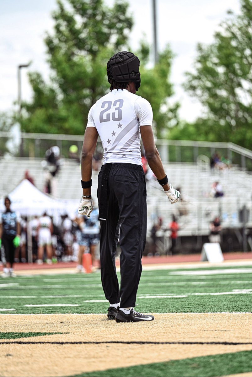 Elias_Danger2's tweet photo. Enjoyed playing and making plays this weekend with @THE_OhioPlayers in Atlanta. Thank you Ohio players for giving me a great season and put me up against top competition all season!!
@CoachShanefelt @Crook36 @CoachTVoss @RoryMannering @CoachDukes_ @Coach_Treal @cdean333 @MattReardon_08