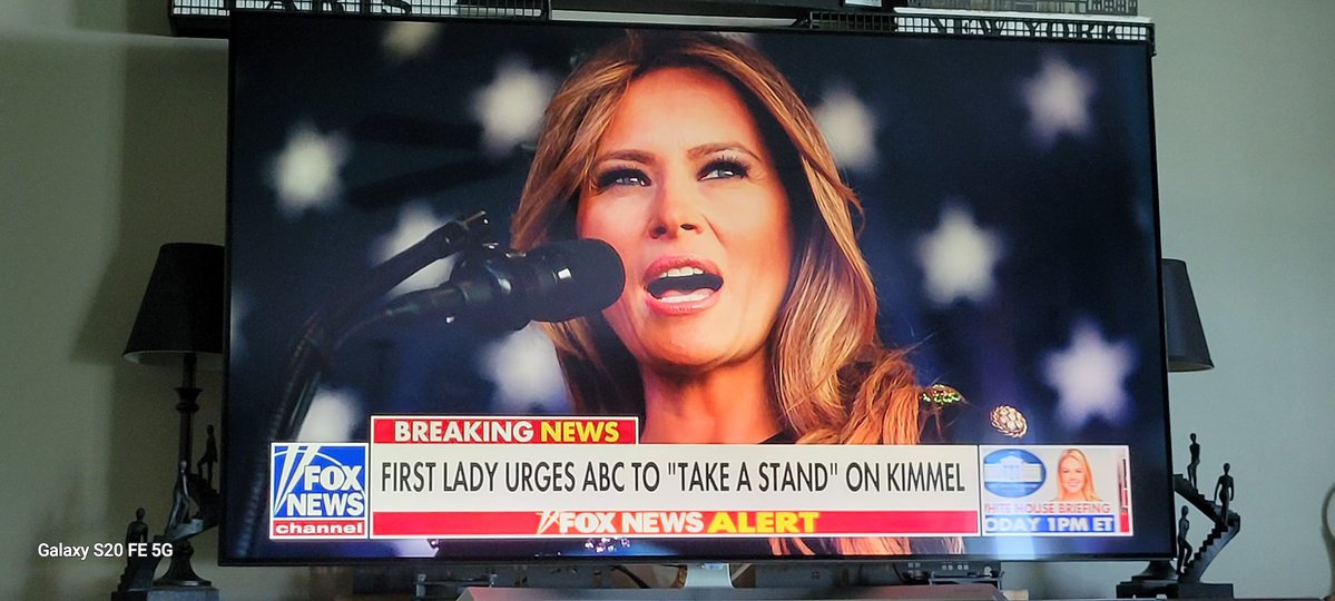 😎LisaMarie😎 tweet media