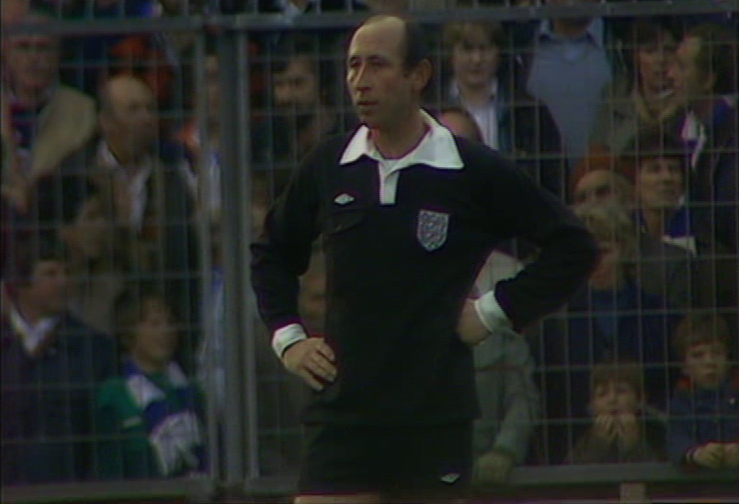 Referee Trevor Spencer (Salisbury) in 1980. He had a long career for that era - supplementary list 1970-1971, full list 1971-1985. The earlier part of that career he was based in Aldershot before soon moving to Wootton Bassett in Wiltshire.