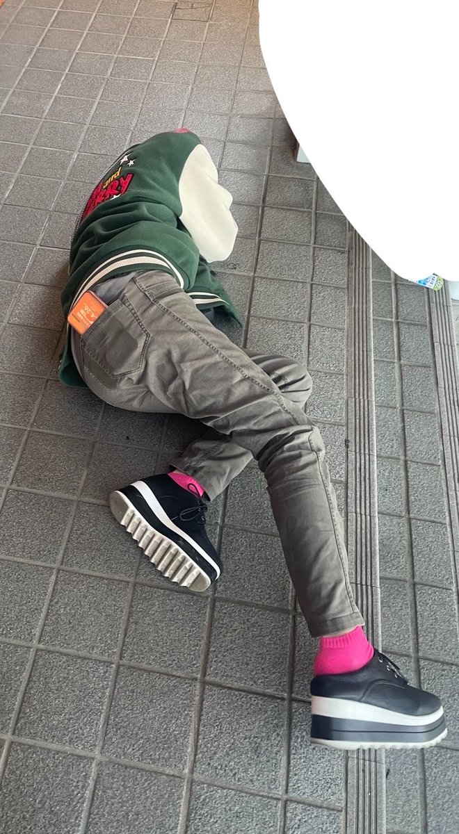 魅上@LEGION tweet media