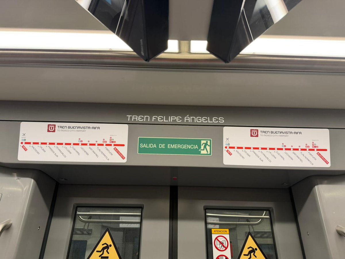 Antonrp's tweet photo. Por un México con mayor conectividad y mejor movilidad. Los trenes de pasajeros están de regreso y se vislumbra un gran beneficio para las poblaciones que lo estarán usando diariamente. Enhorabuena!! 🚄🚉🇲🇽 #TrenFelipeÁngeles https://t.co/jlPTNvYfoc
