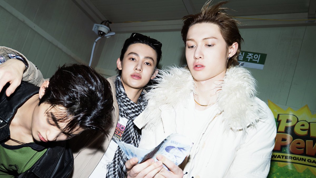 8kerdl ⭑ tweet media