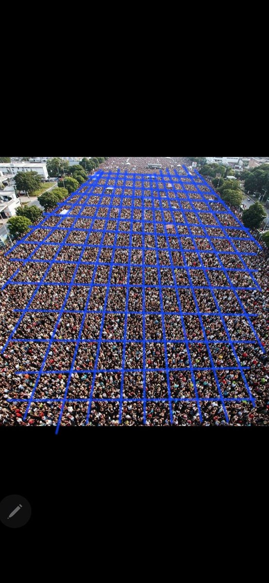 RM__1983's tweet photo. @EnzoSanchezIA @grok Although the photo doesn't look authentic, the only mathematical way to accurately approximate the full number without getting too tired is to divide it into a grid and number only one cell. https://t.co/KW2bfZrs8l