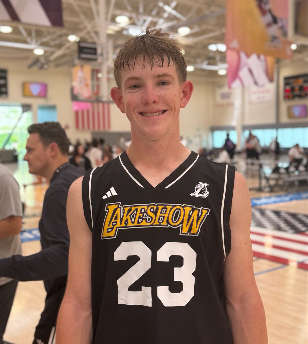 Aaron Burgin tweet media