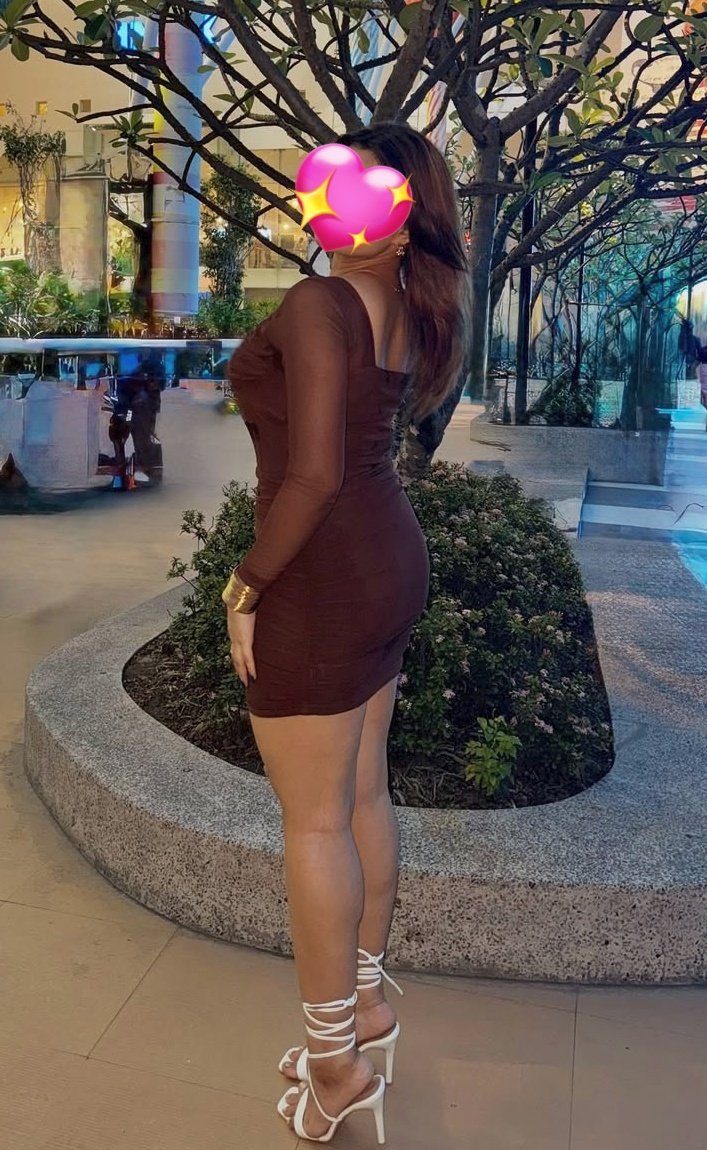 GoddessSanjana tweet media