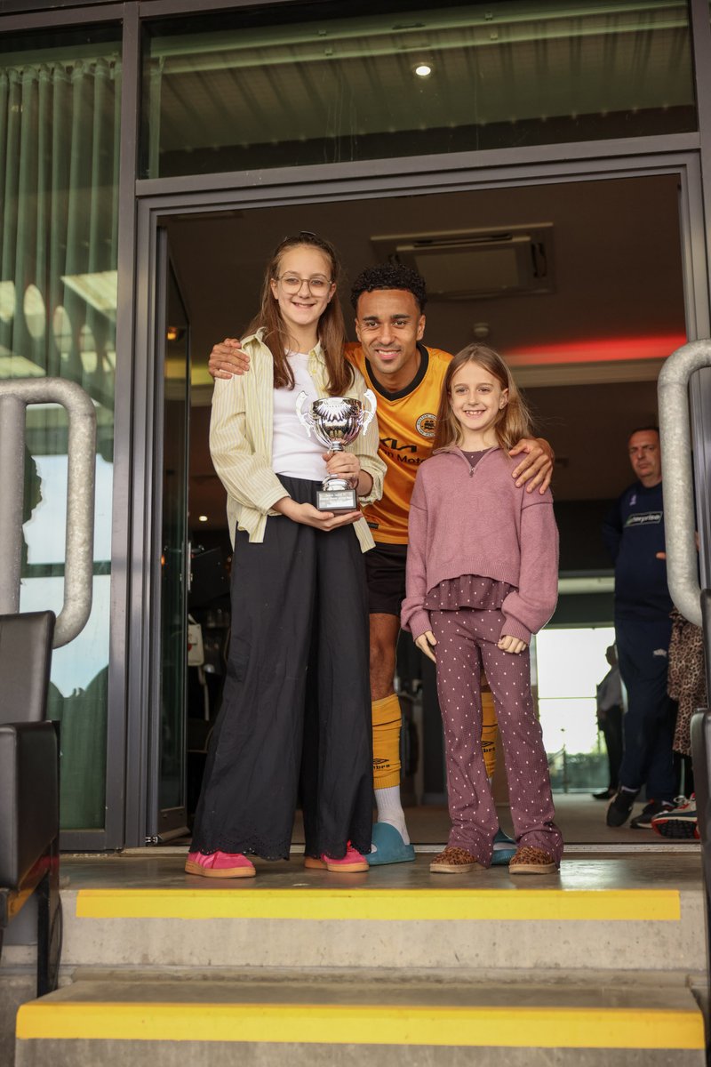 jrich_97's tweet photo. Season 25/26✅ 
Just wanted to say a massive thank you to the fans for all your support this season, to the lads and staff it’s been a pleasure working with you all on and off the pitch. Thank you all for voting me as your POTY forever grateful 🧡🖤🏆🏆🏆 @bostonunited https://t.co/sIfoaULlfP