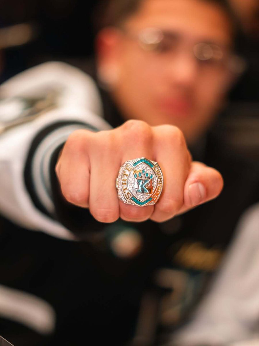 Signature Championship Rings tweet media
