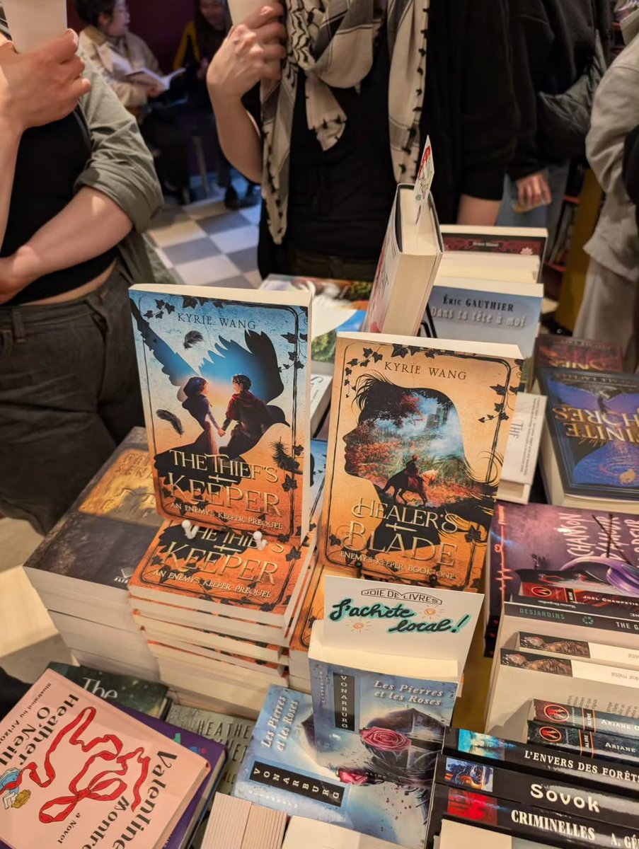 KyrieWang tweet media