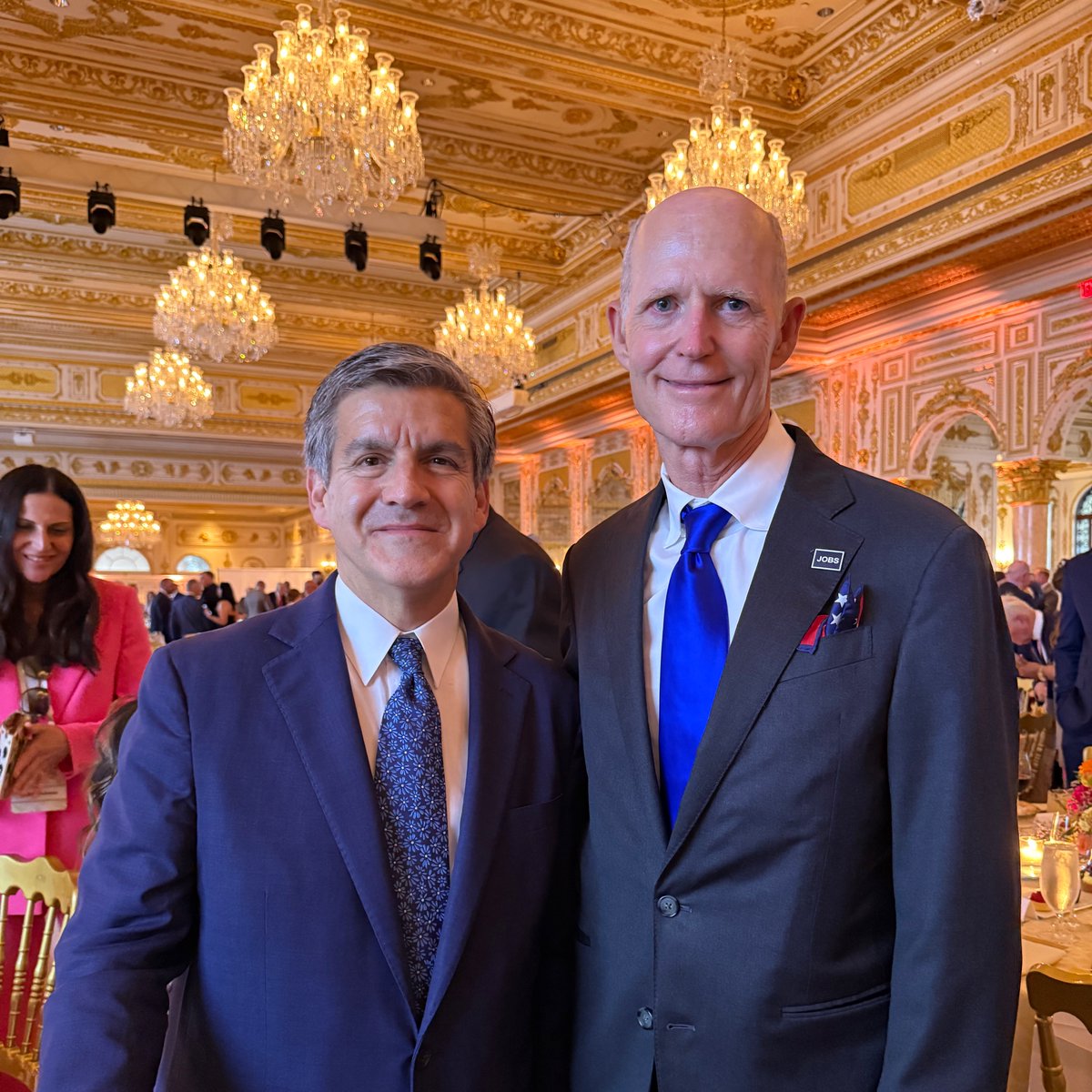 TedForIllinois's tweet image. Loved the optimism at the @RNC retreat this past weekend in Florida. 

Great, inspirational leaders are showing us the path to prosperity in Illinois – if we'll only take it.

Thanks to @JoeGruters and team!

@ILGOP #Illinois