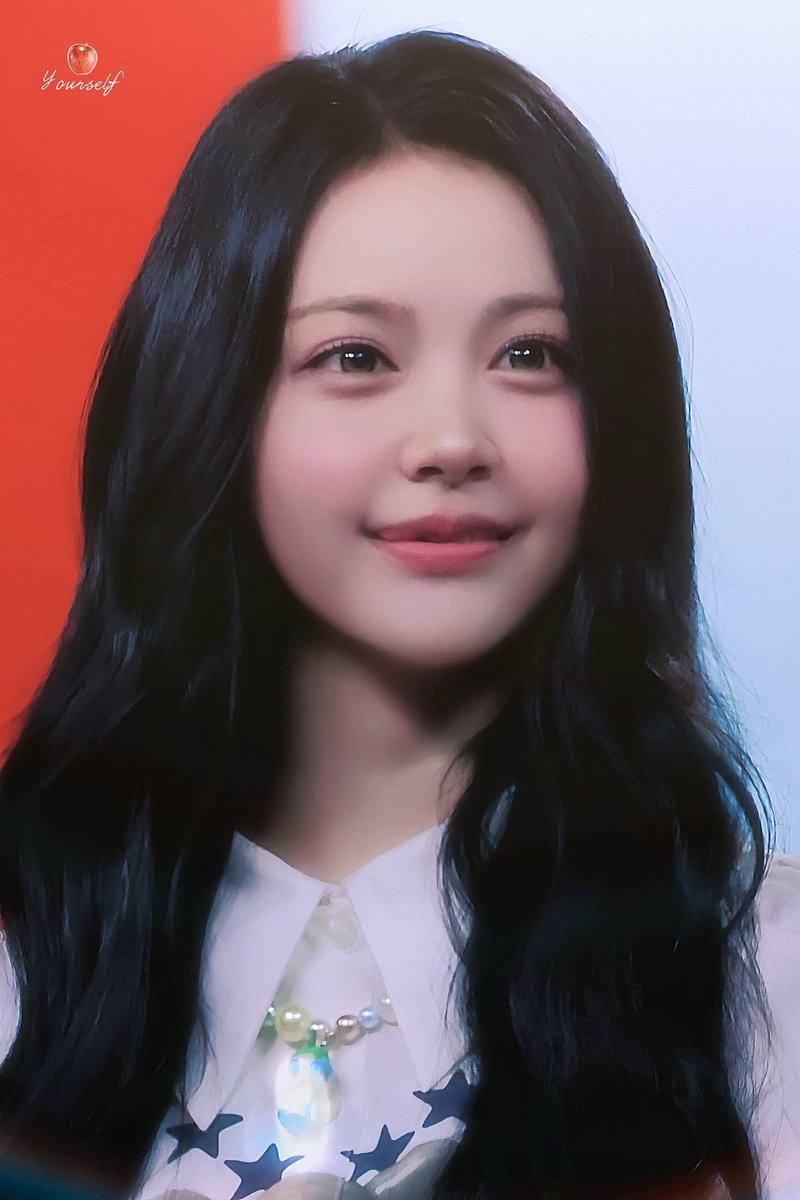 Yourself tweet media