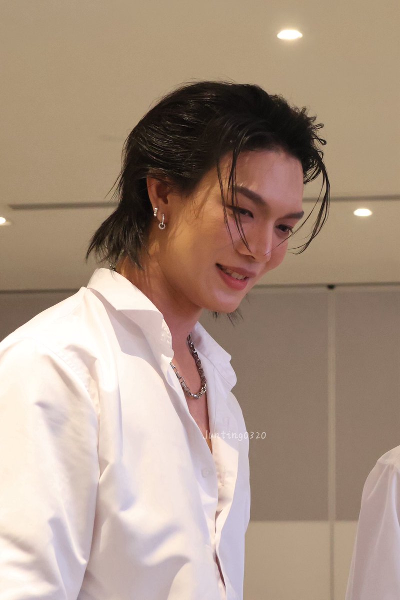 Junting0320 tweet media