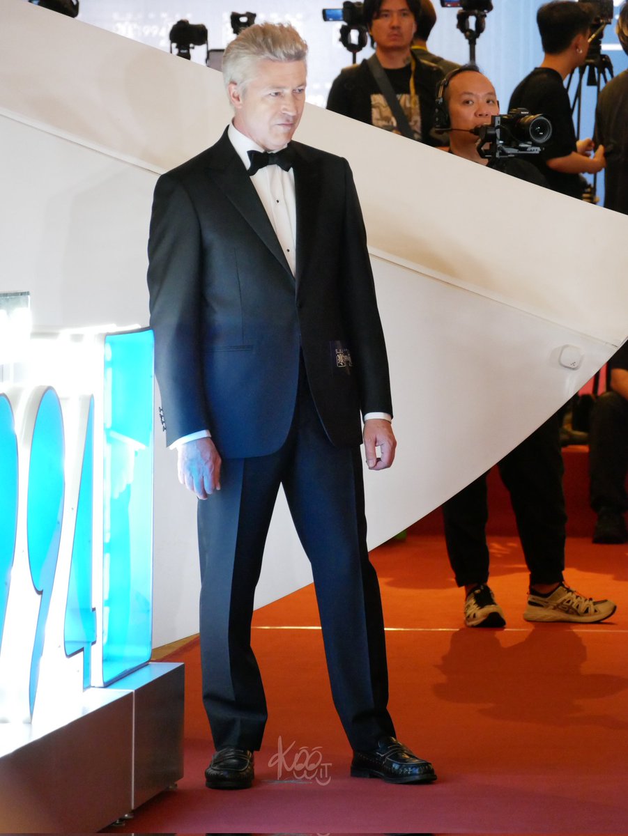 260427 Aidan Gillen putting on a mean face on red carpet for movie premiere "COLD WAR 1994" in Hong Kong 🇭🇰