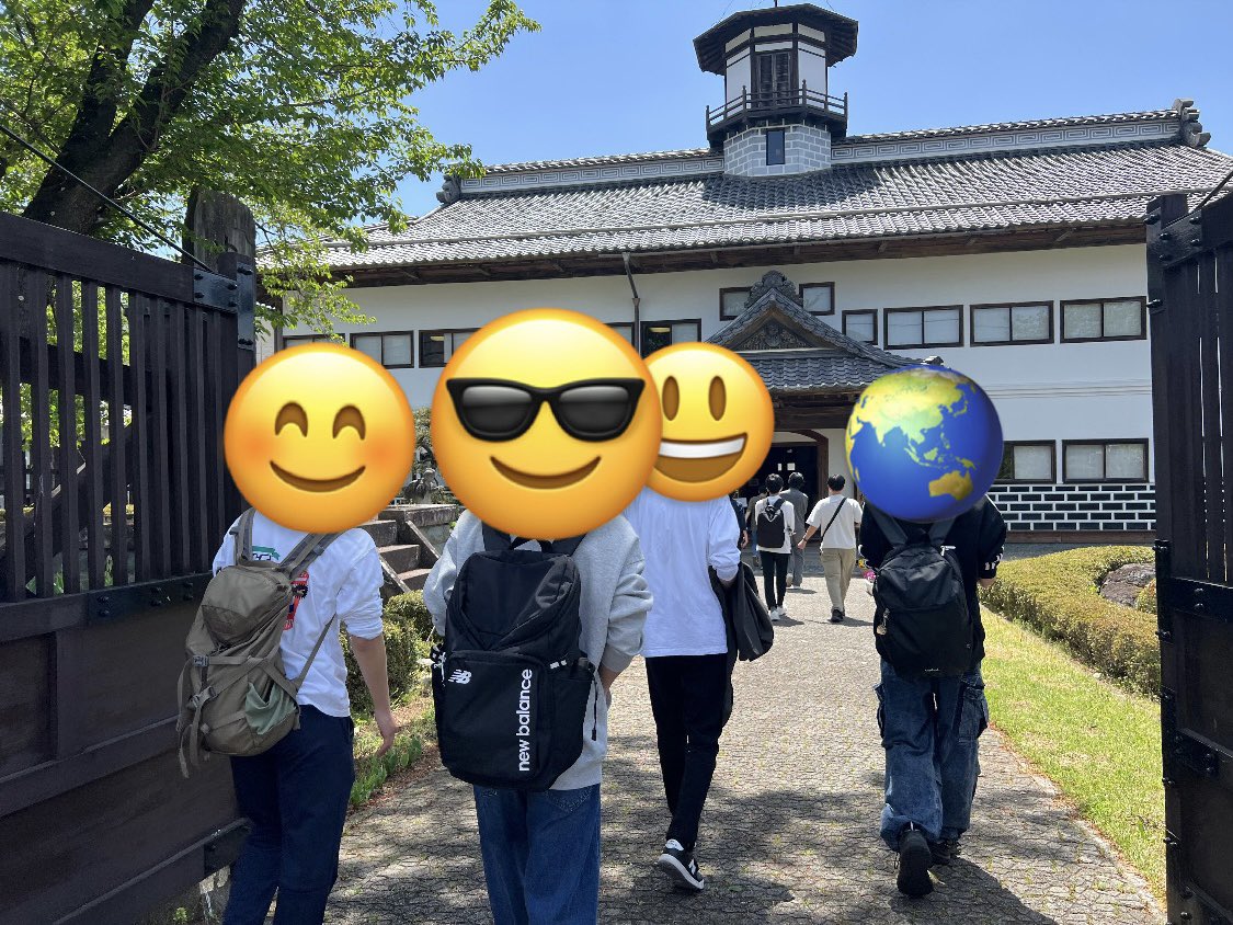 shindai_geo's tweet photo. 【ちりけん！活動報告】
4/26に新入生と惣社、里山辺を巡検してきました！

大学東にある美ヶ原温泉の飲泉所に立ち寄ったり、旧開智学校と同じ時代に建てられた旧山辺学校を見学したりしました！

次回の巡検は5/10(日)に安曇野を予定しております！ https://t.co/M2ws7W6ReH