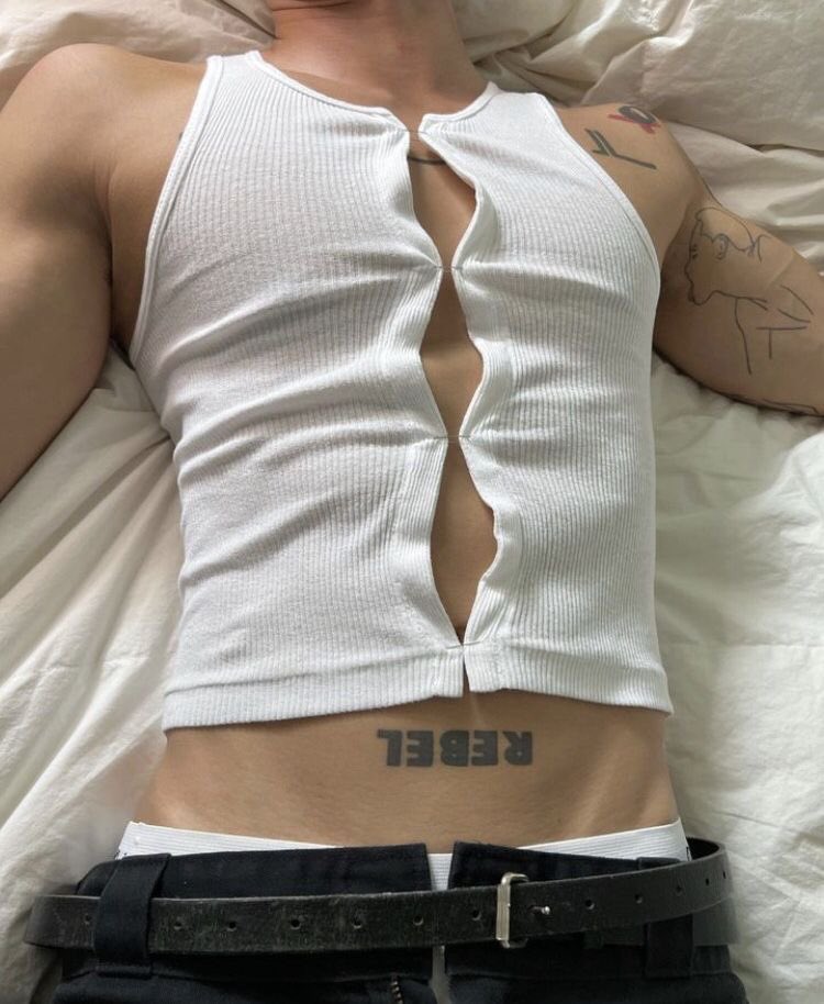 tay | 🍓🌸🤍🍊 tweet media