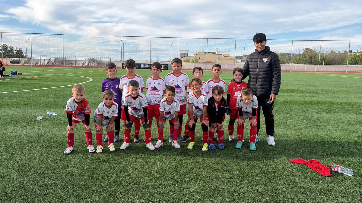 CDHispania's tweet photo. Inter de Jaén 0-6 Prebenjamin adsur

Daniel ⚽⚽ 
Raúl Martínez ⚽⚽
Jesús ⚽
Jonathan ⚽ https://t.co/onqXwNkfLc