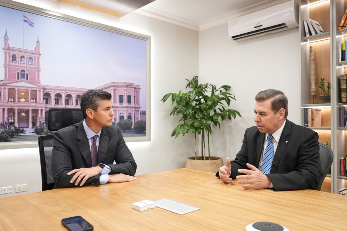 Santiago Peña tweet media