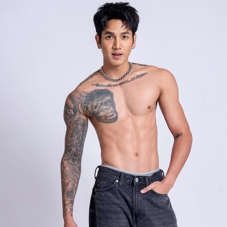 Ali 🌸 tweet media