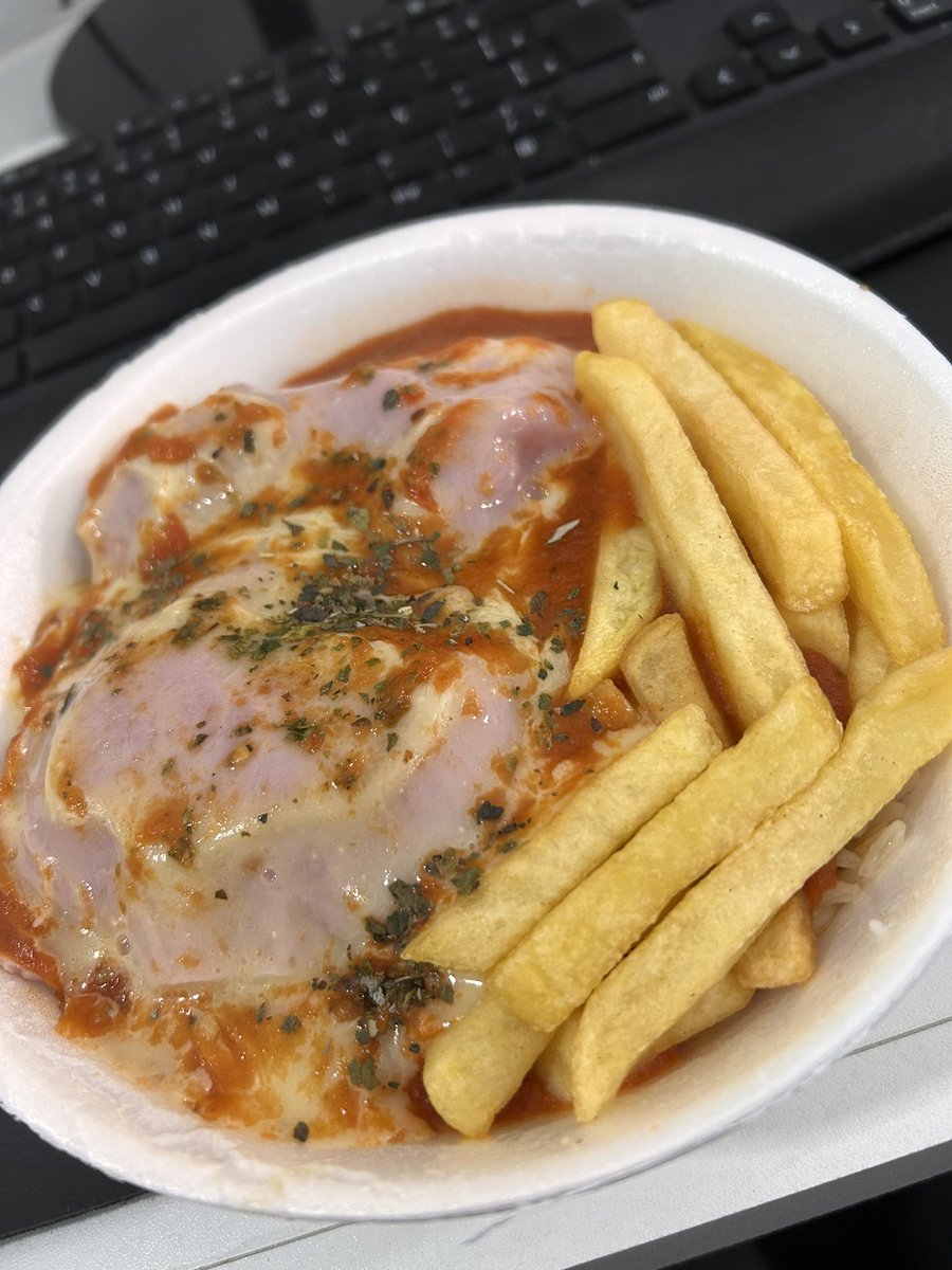 bianca VAI VER O BTS, O ENHYPEN E O SKZ tweet media