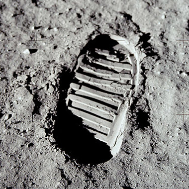 Curiosity tweet media