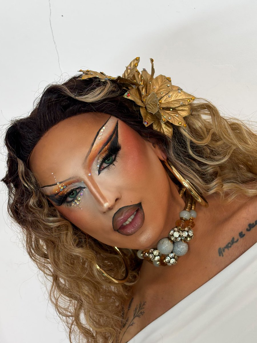 Senhorita <a href="/donabhelchi/">Bhelchi</a> maquiada por mim ✨🫦